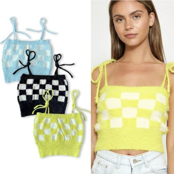 Checkered Black & White Fuzzy Adjustable Tie Strap Crop Top New size medium - Picture 2 of 6